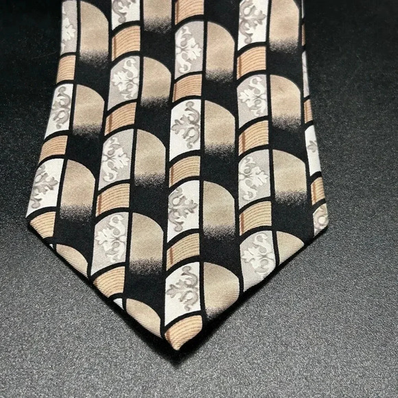 Pierre Cardin Tie Men's 57" Length 4" Wide Print 100% Silk Made USA - Picture 3 of 5